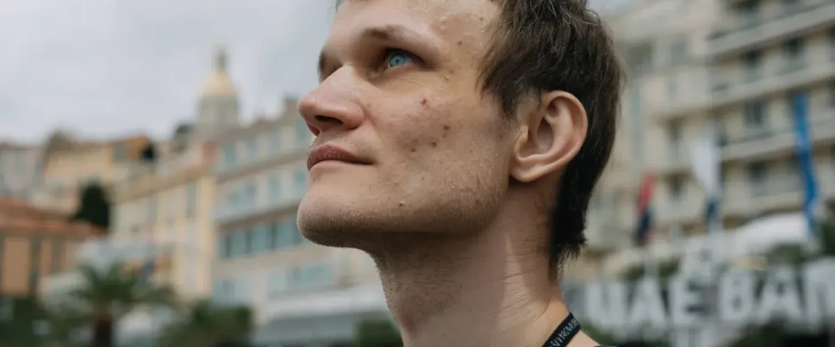 Crypto news Vitalik Buterin in Cannes option02 1200x500