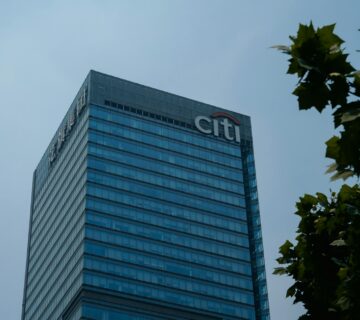 Declan sun 3jhpBIp3Pnc unsplash 1 360x320