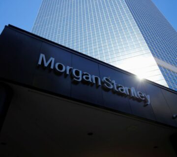 Https   archive imagesprod globala201836reutersmedianet 2020 04 16 LYNXNPEG3F1GX 360x320