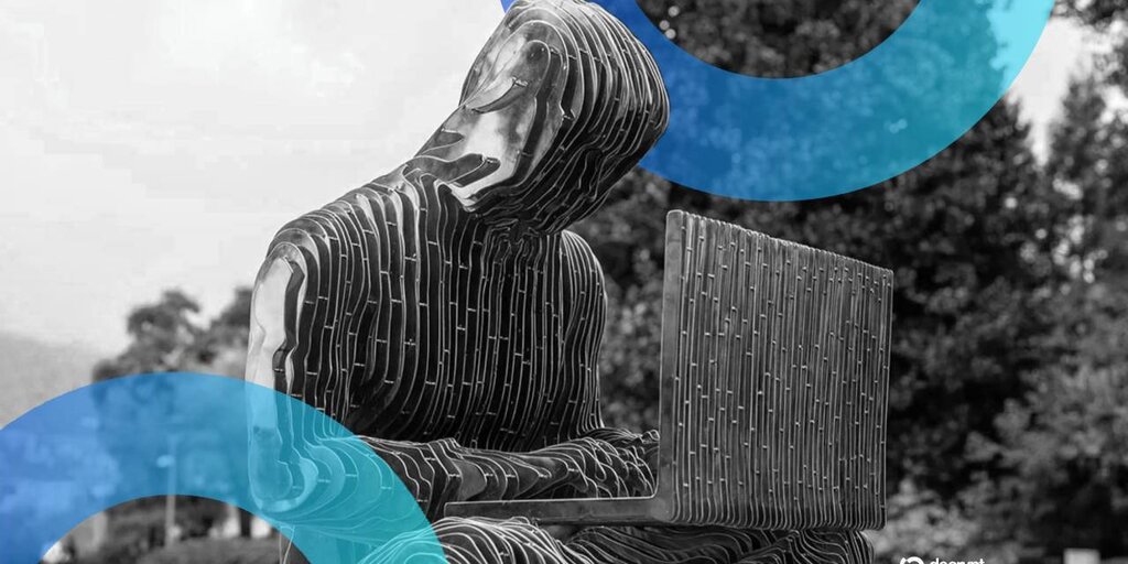 Satoshi nakamoto statue lugano gID 7