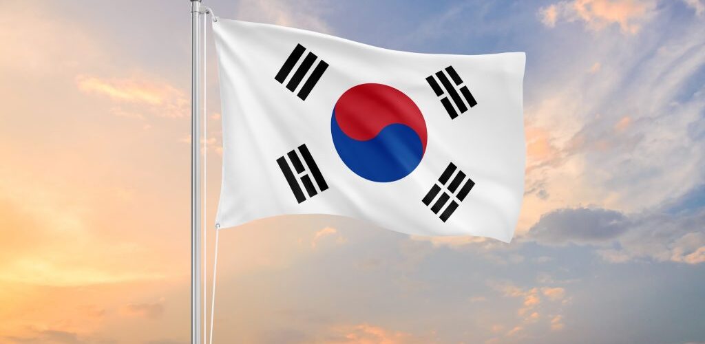 South korea flag history 1024x683 1 1024x500