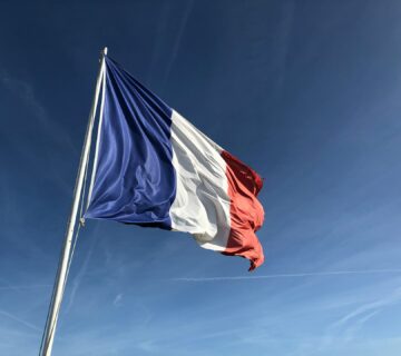 Anthony choren lYzap0eubDY unsplash 360x320